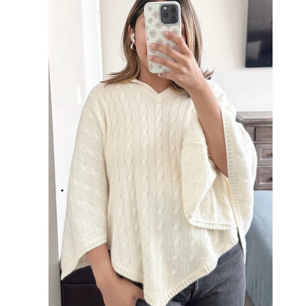 Ralph Lauren Black Label White Cable Knit Women's Sweater poncho